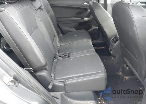 2019 Volkswagen Tiguan 2.0T Se/2.0T Sel/2.0T Sel R-Line/2.0T Sel R-Line Black из США, поврежденный, VIN 3VV3B7AX9KM077656